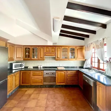 Kemp Fairway Village In Golf Del Sur *